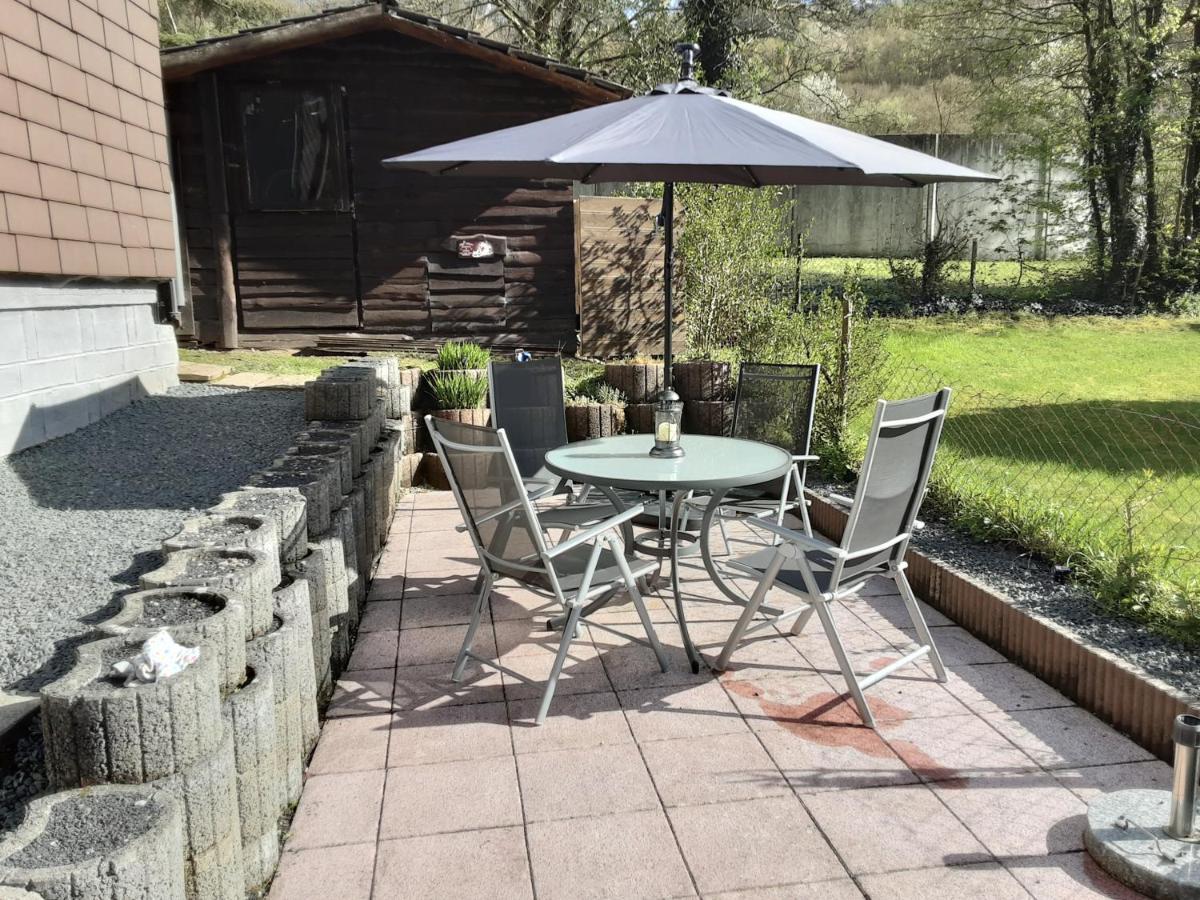 Zum Goldenen Tal Apartment Grafendhron Exterior photo